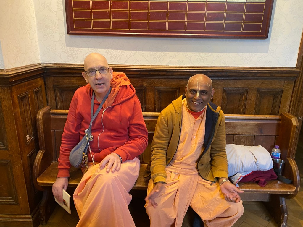 Sādhavo hṛdayaṁ mahyaṁ